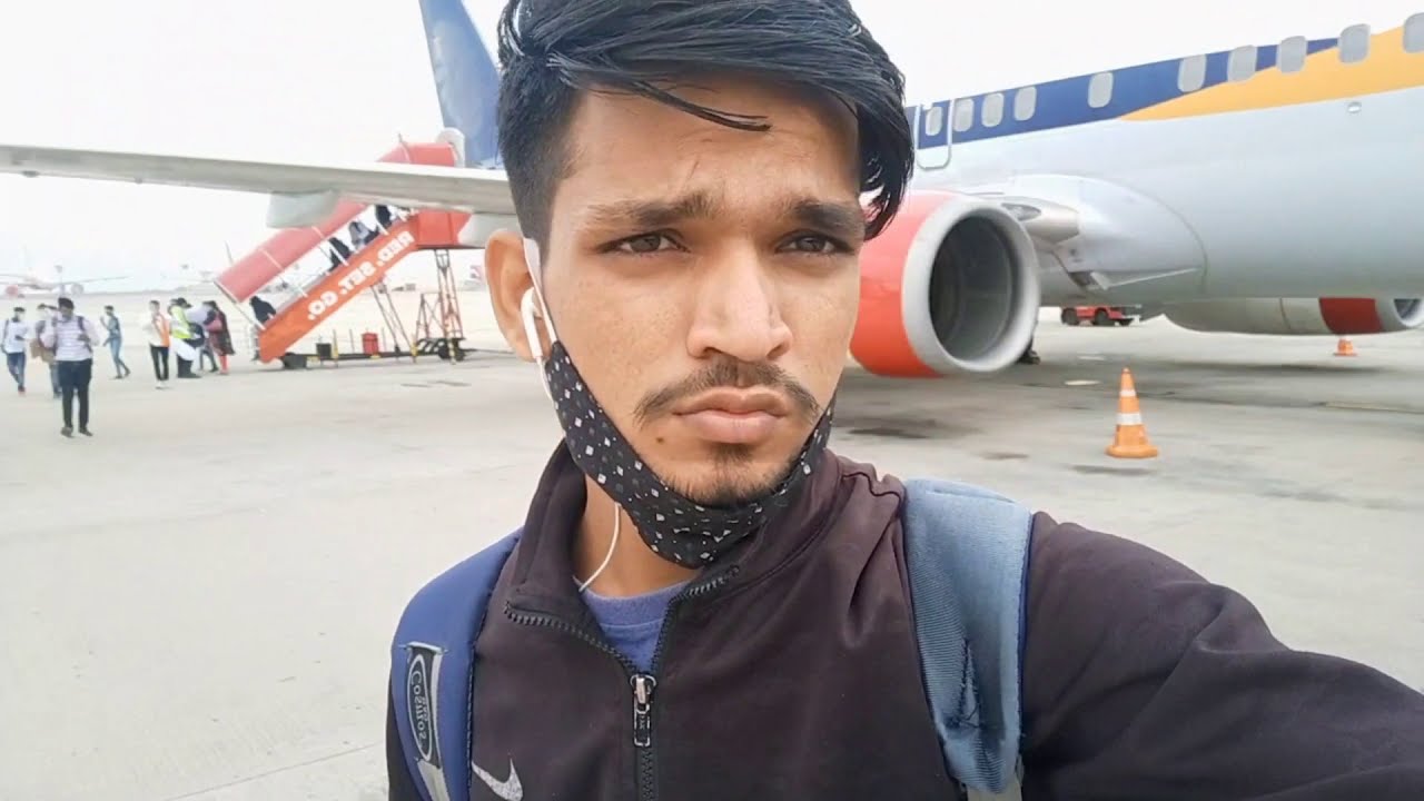 My journey With spicejet Airlines ✈️✈️  from Patna to Bangalore first time 😘 😂🙏❤️