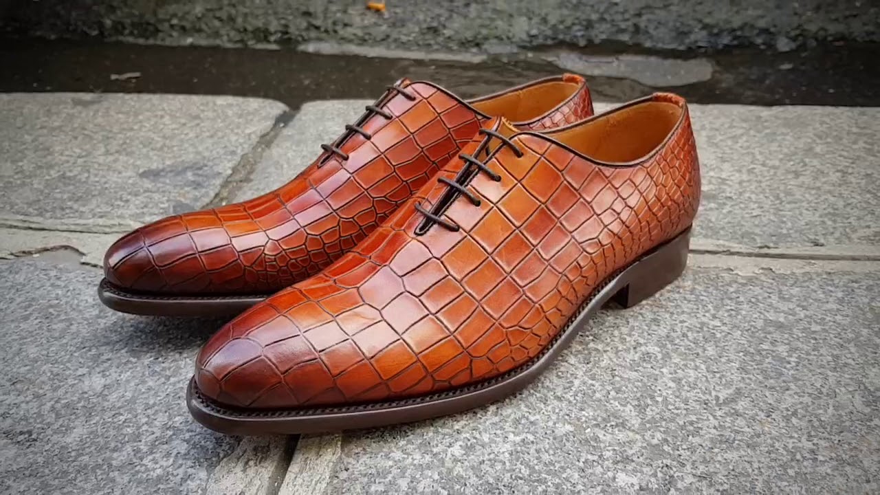 Richelieu Berwick 3407 cuir marron fa&ccedil;on crocodile
