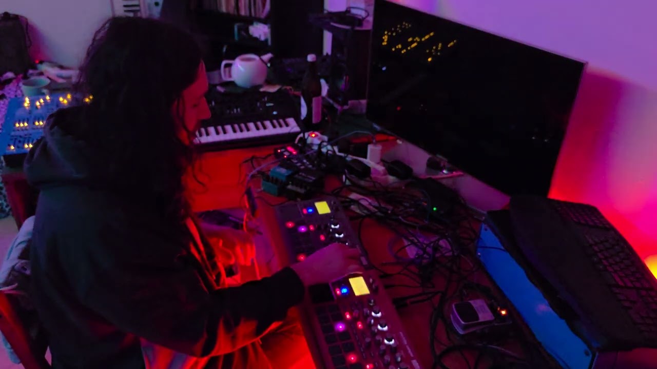 Flavka ( tech jam impro set ) 132 bpm