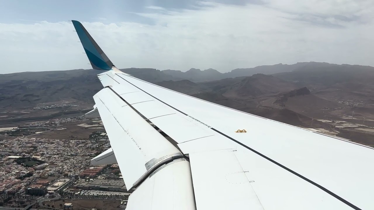 Beautiful Landing at Gran Canaria | Discover Airlines Airbus A320 | 4k