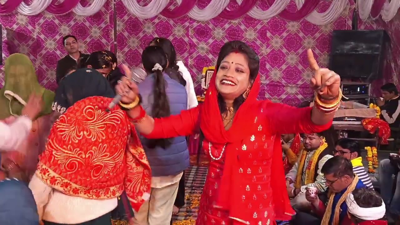 देना हो तो दे दे सावरे #गांव  खानपुर में भक्तों ने लगाई जमके हाजरी #सिंगर पूनम सेन को दिया बहुत मान 