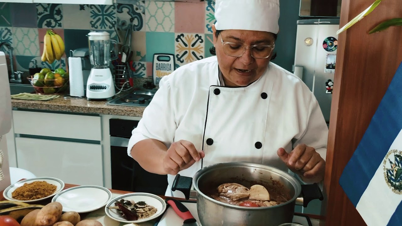 Receta salvadoreña - Gallo en chicha