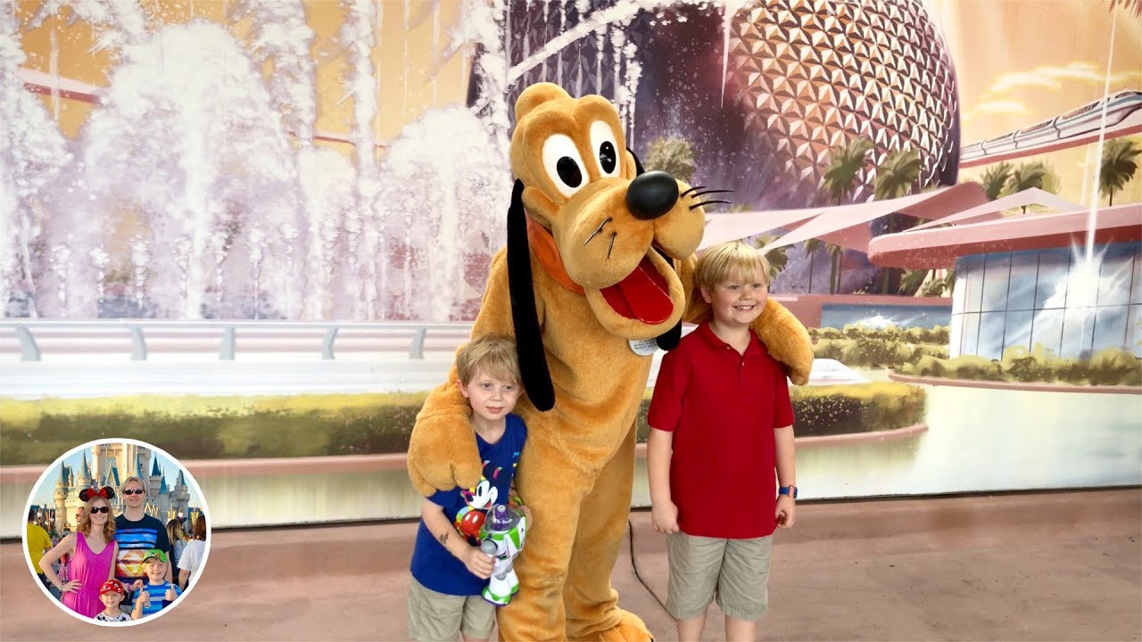 Meeting Pluto on his 88th Birthday at Epcot - Walt Disney World 2018