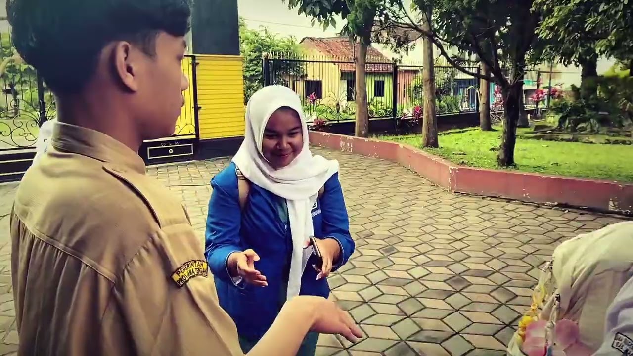 “Luntur Unggah-Ungguh, Sepi Paseduluran” __ Film Pendek Unggah Ungguh__ Tugas Basa Jawa [XE-2]