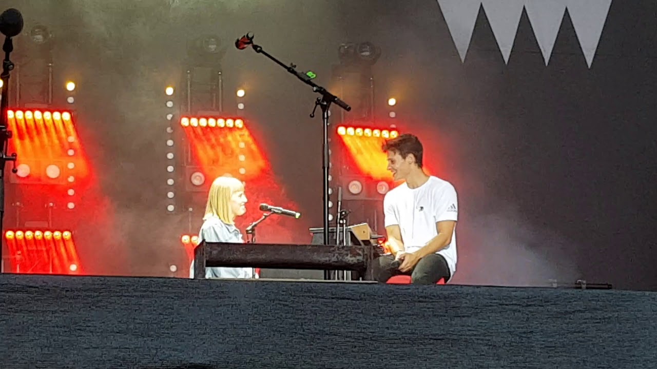 Wincent Weiss & LEA - Wohin willst du? (Kunstrasen Open Air Bonn)