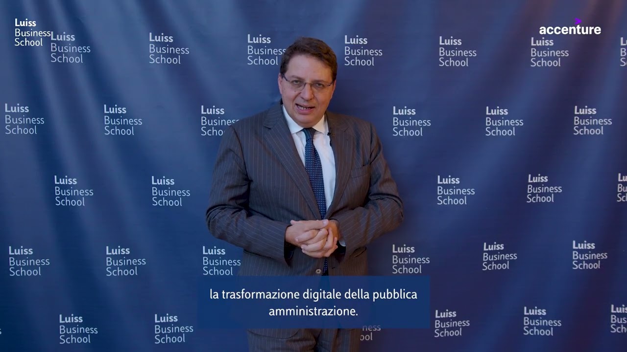 Dalla Polis all’Algoritmo. Reinventare i servizi pubblici nell’era dell’AI umanocentrica