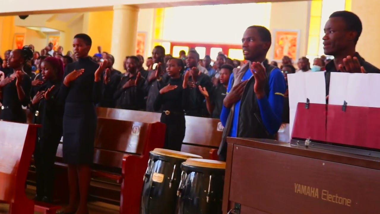 BWANA UTUHURUMIE/UTUKUFU MISA YA MT. MIKAELI By M.D. Matonange || Kwaya Mt. Romano Mtunzi