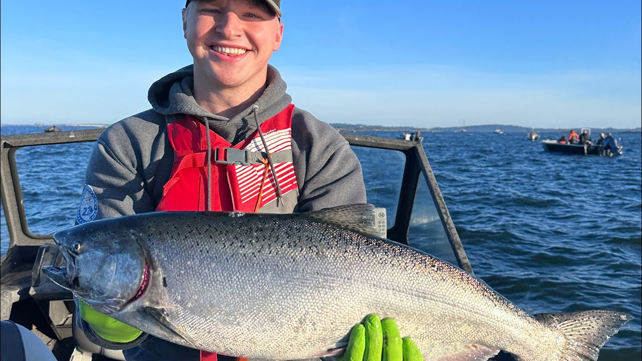 Buoy 10 Sacred Chinook Salmon Fishing!