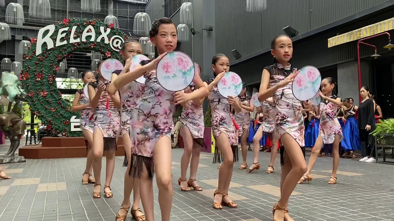 10906漢民國小台鋁快閃表演～年輪RUMBA