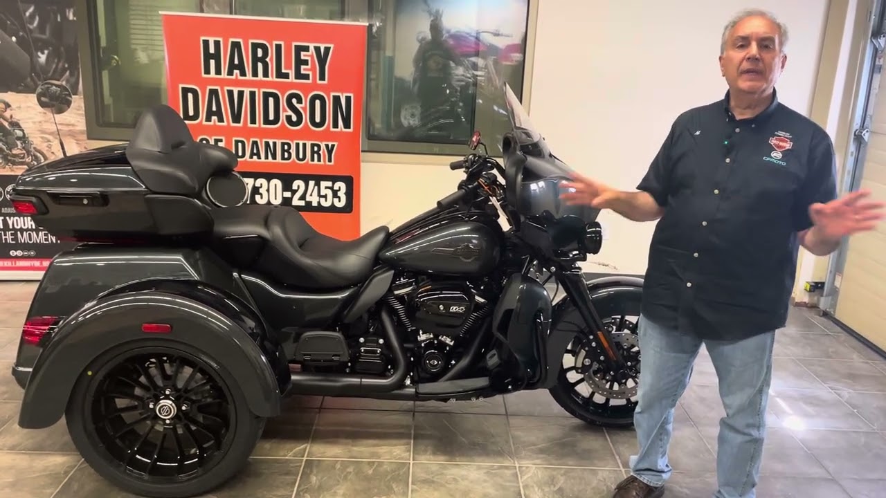 2025 Harley Trike#harley #trike #triglide #harleydavidson #flhtcutg #harleytrike