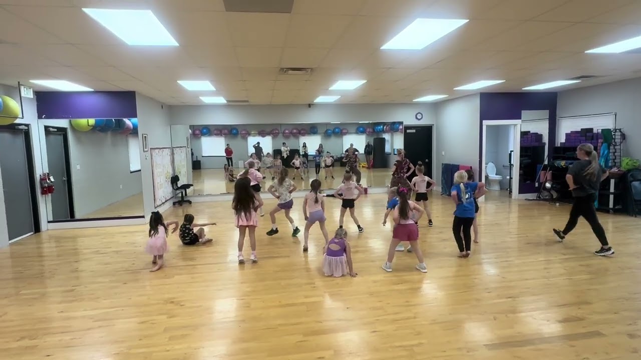Lila Dance Practice