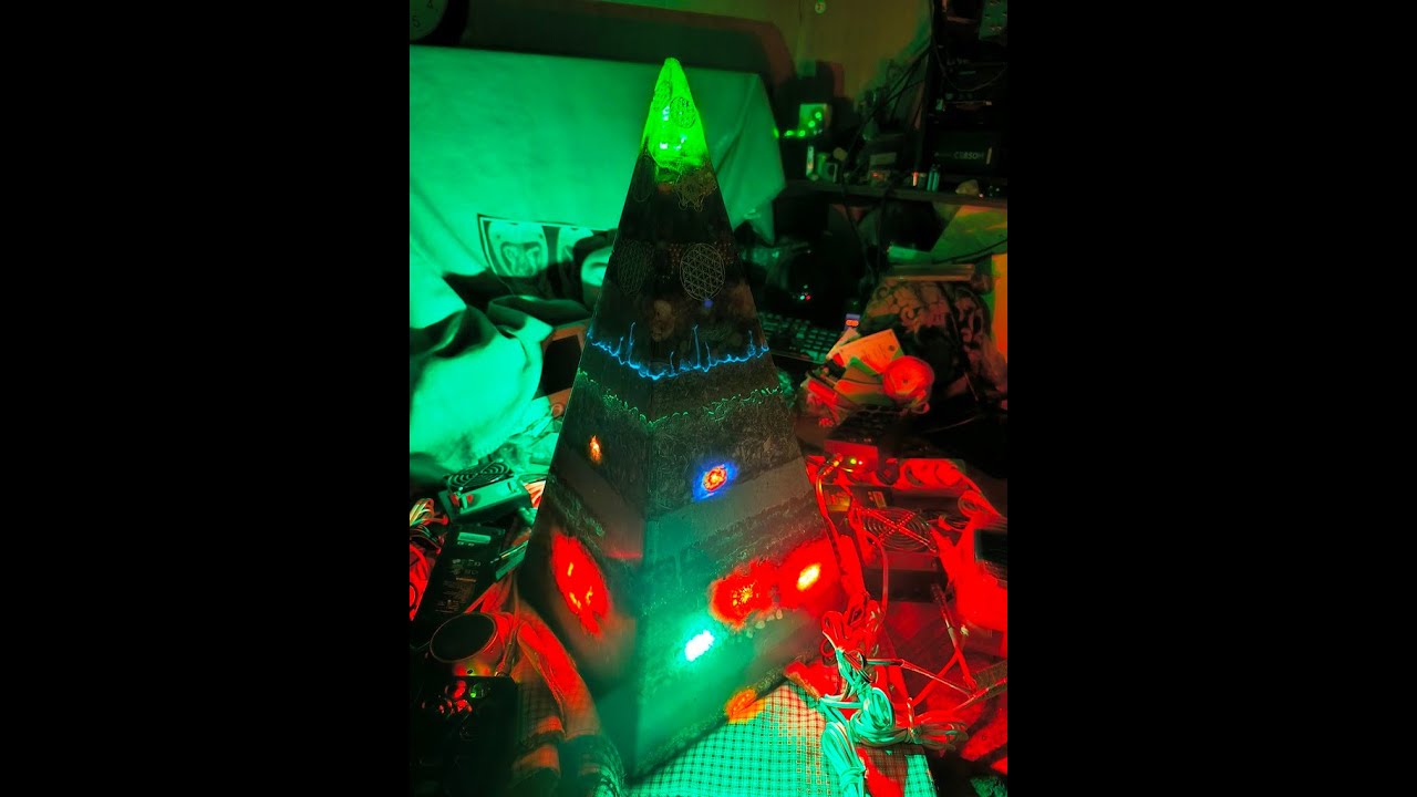 МощнаЯ ГИГАНТскаЯ АКТИВнаЯ ОРГОНнаЯ ПИРамиДА! Orgonite! КлаУДбастер/Cloudbuster! РАДиОНика/Radionics