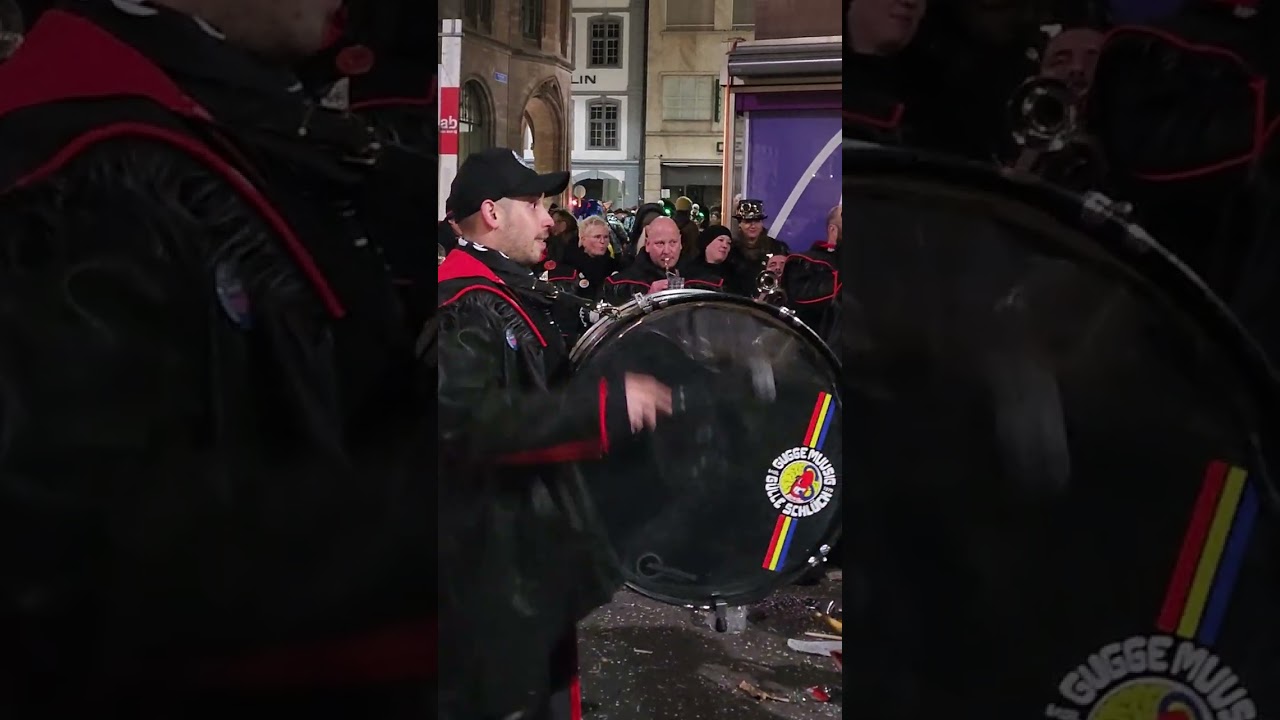 Basler Fasnacht Gülle Schlüch Mäntig