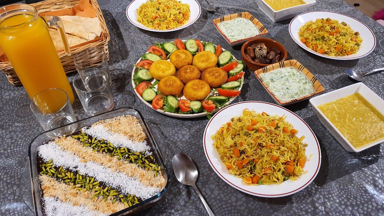 فطور رمضان🌙سويت اطيب حلى بالكاكاو و تمن جزر صحي بطريقتي واطيب كبه ومقبلات القريب يتفضل ويانه😊