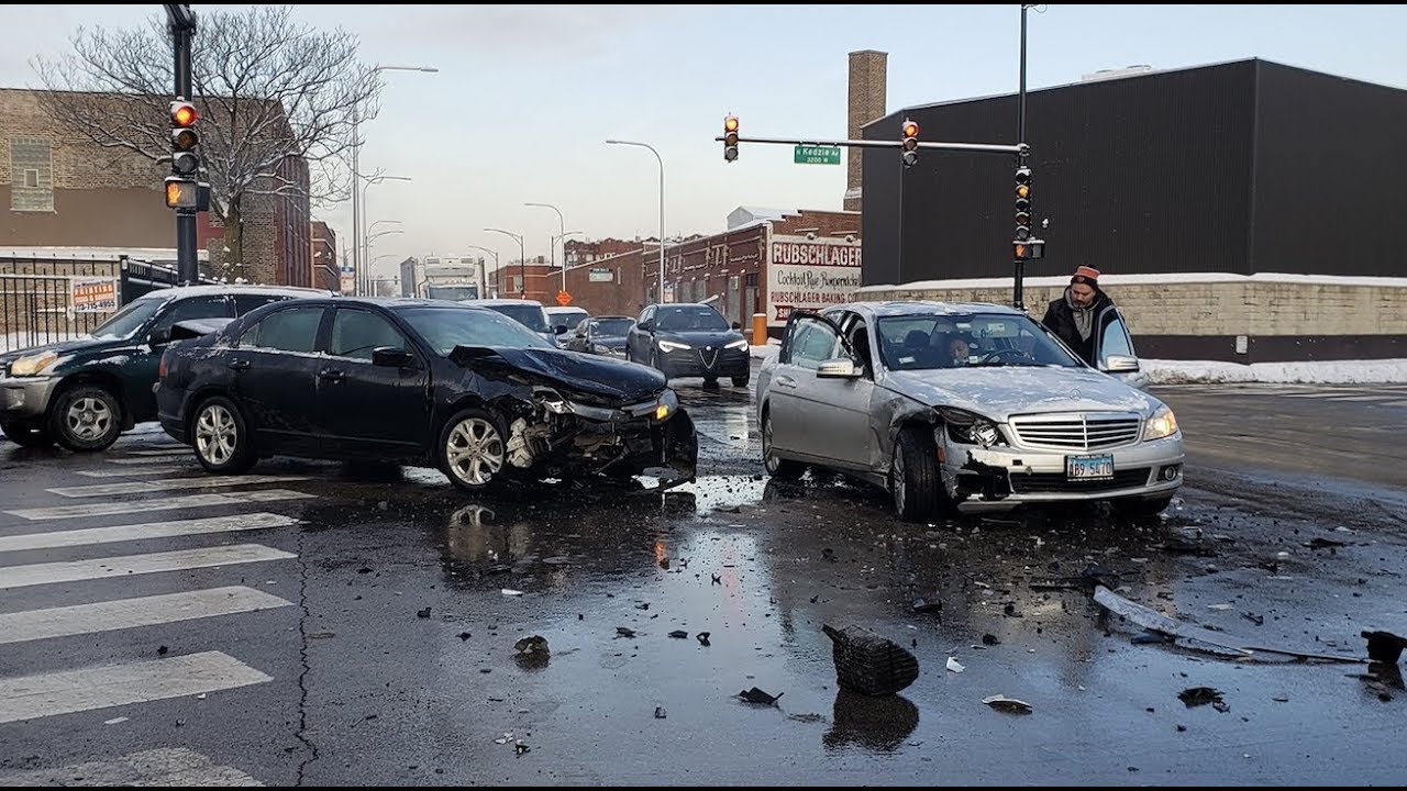 CRASH! | Bad Drivers of Chicago #35