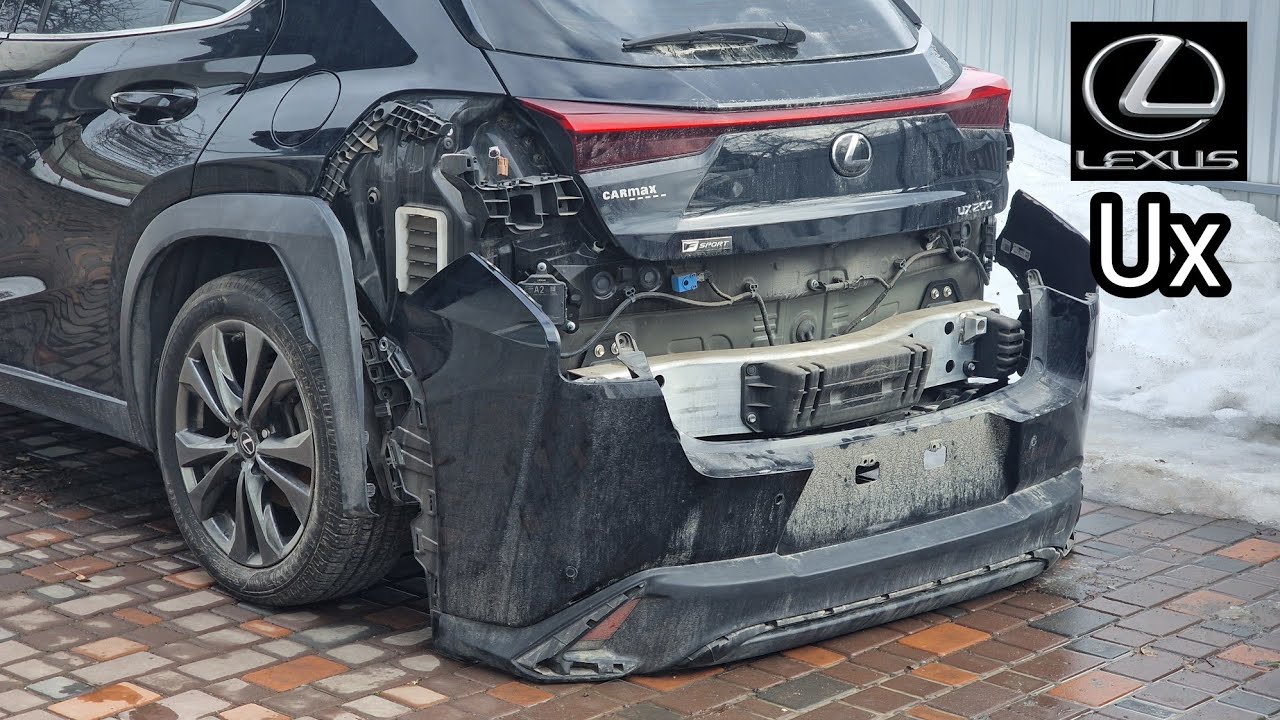 Lexus Ux 2019 демонтаж заднього бампера 