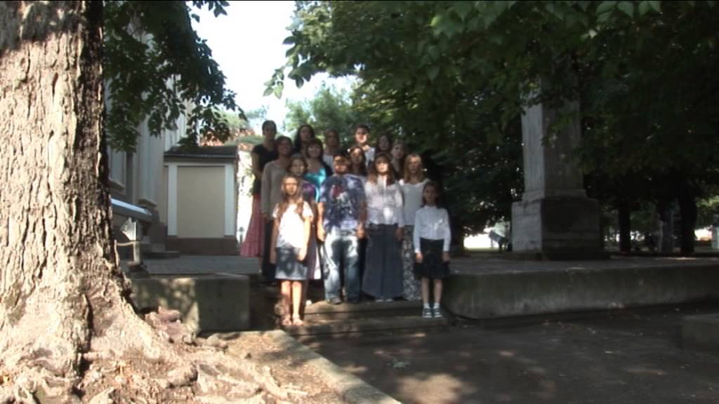 Хор младих „Свети Николај Српски“ - Тропар Светом Николају Српском, глас 8.