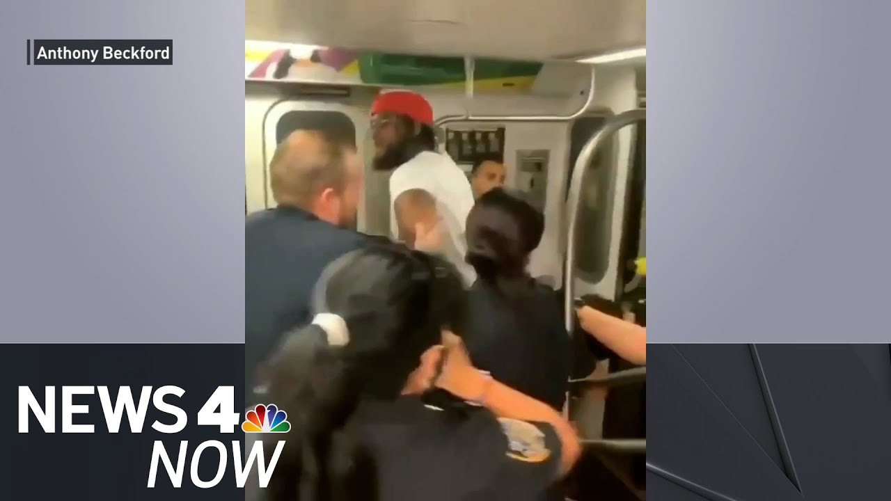 Caught on Camera: NYPD Cops Tase Subway Rider | News 4 Now