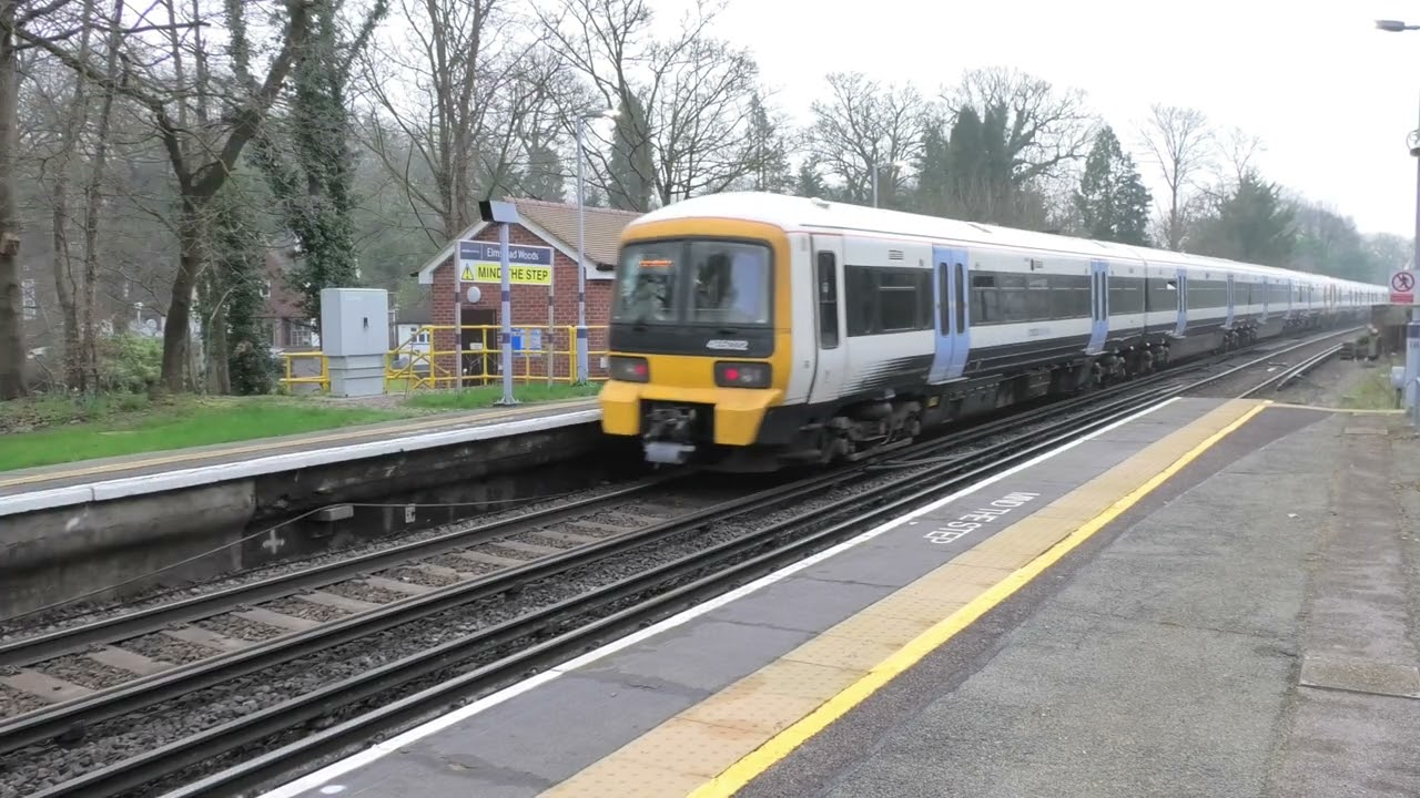 Rush Hour trains at Elmstead Woods!