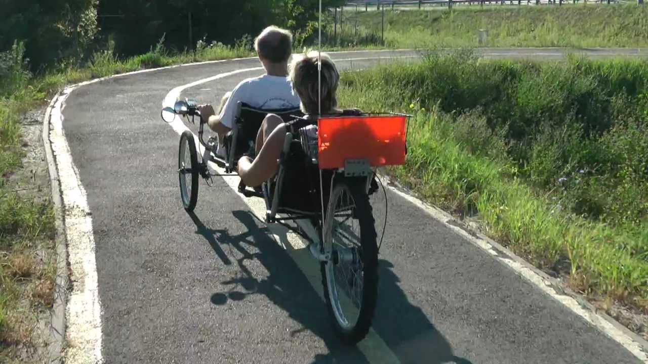 Recumbent tandem trike 02  -  trike01.wmv