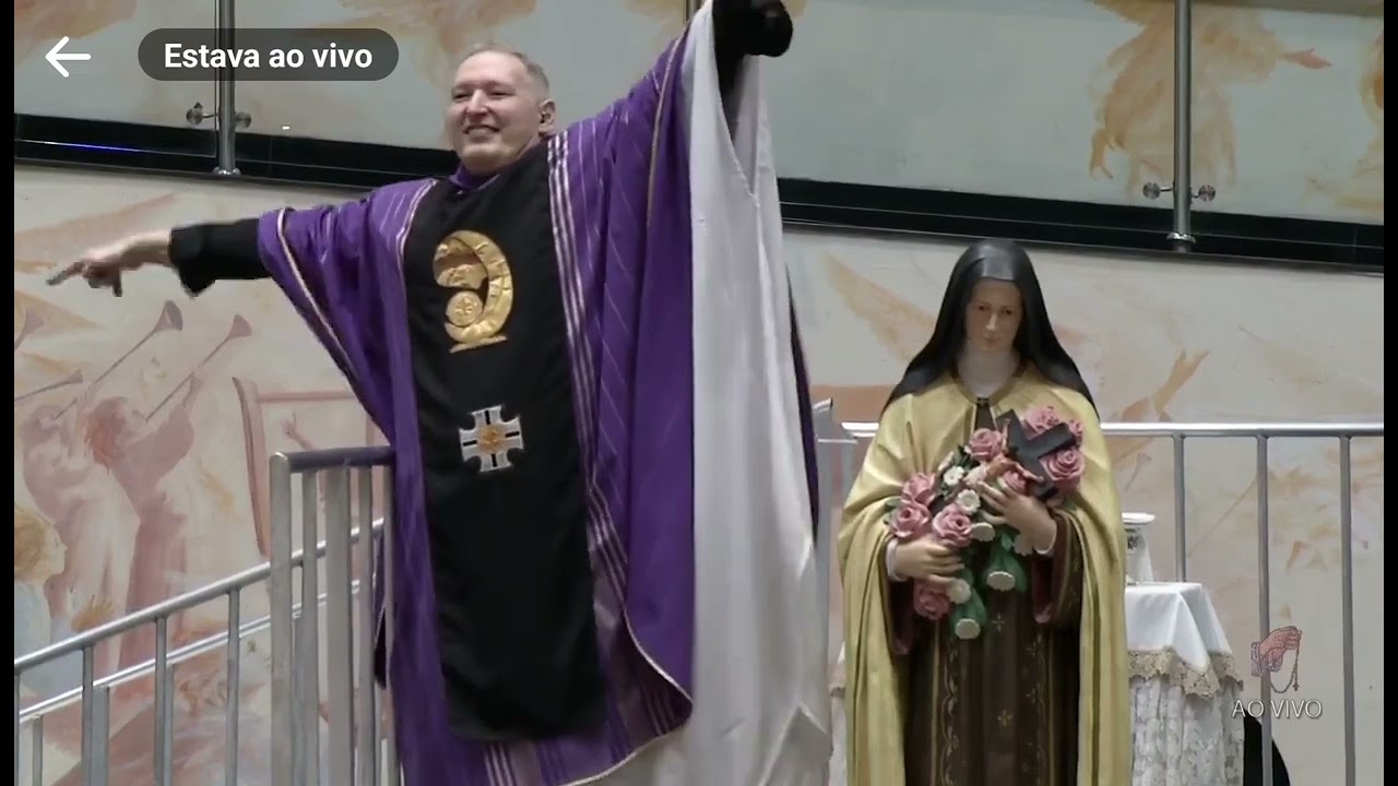 Padre Marcelo - Deus me Levanta.