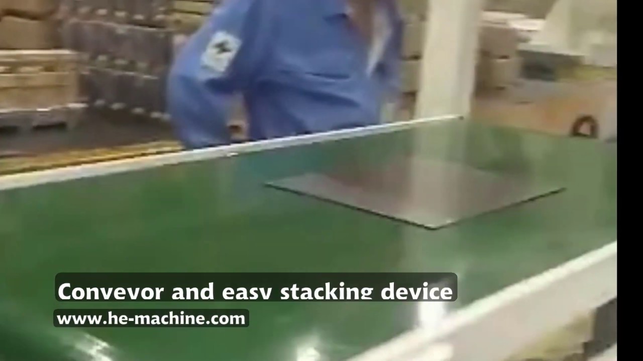 Blanking line for metal fabrication, with stacker