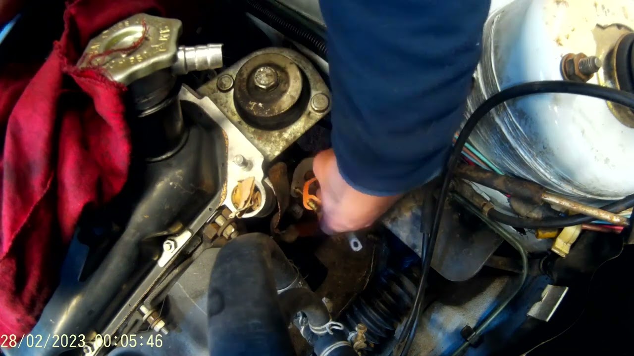 Montaje bomba de gasolina panda