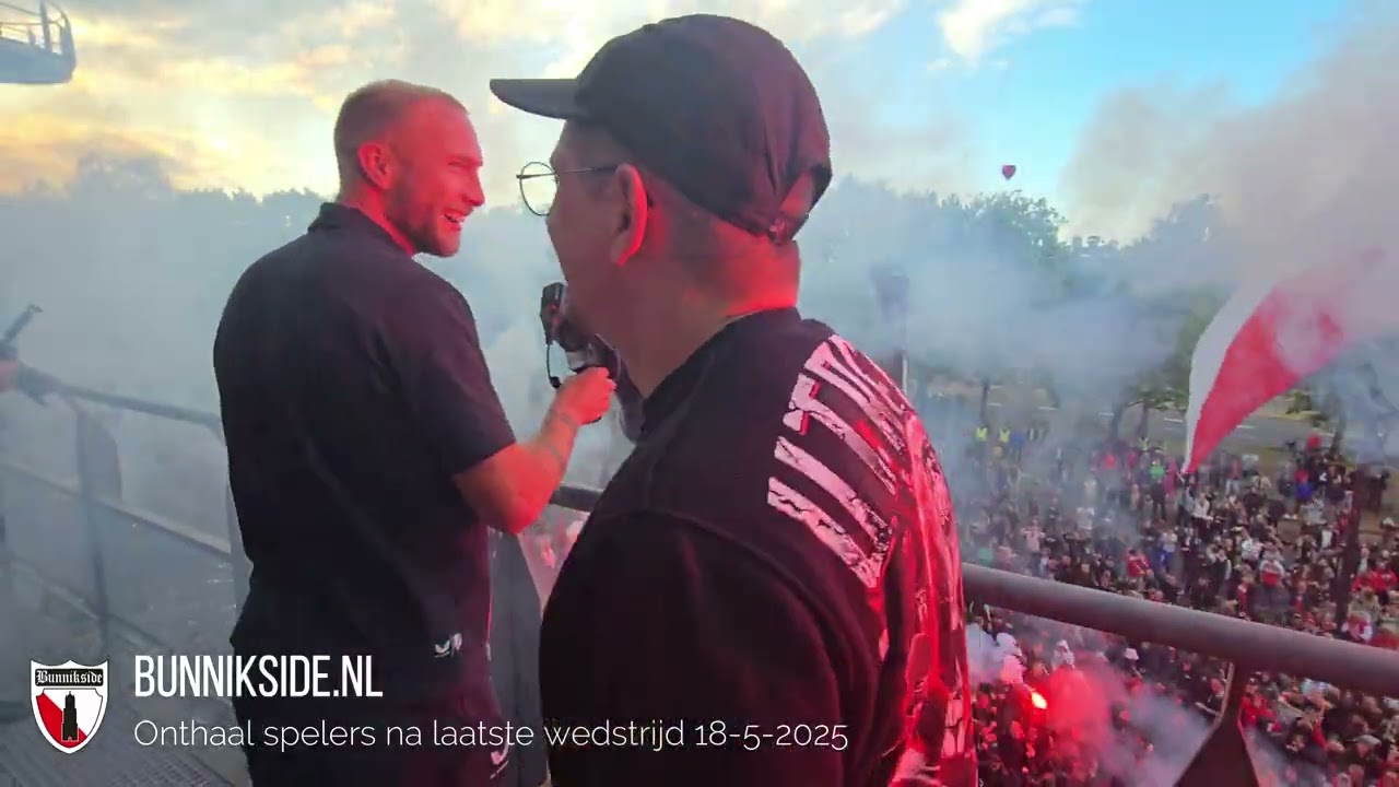 Onthaal spelers na laatste wedstrijd 18-5-2025