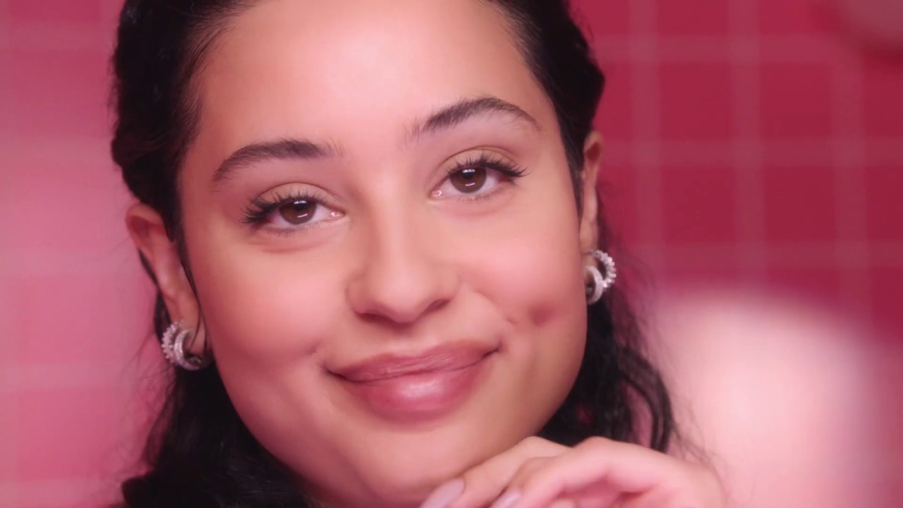 Up Close and Personal with Alexa Demie | MAC Cosmetics