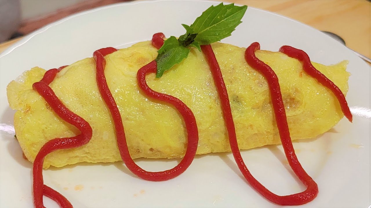 Japanese Rice Omelet, Omurice, Omelette Rice | Recipe with Subtitle | Tiny Cafe
