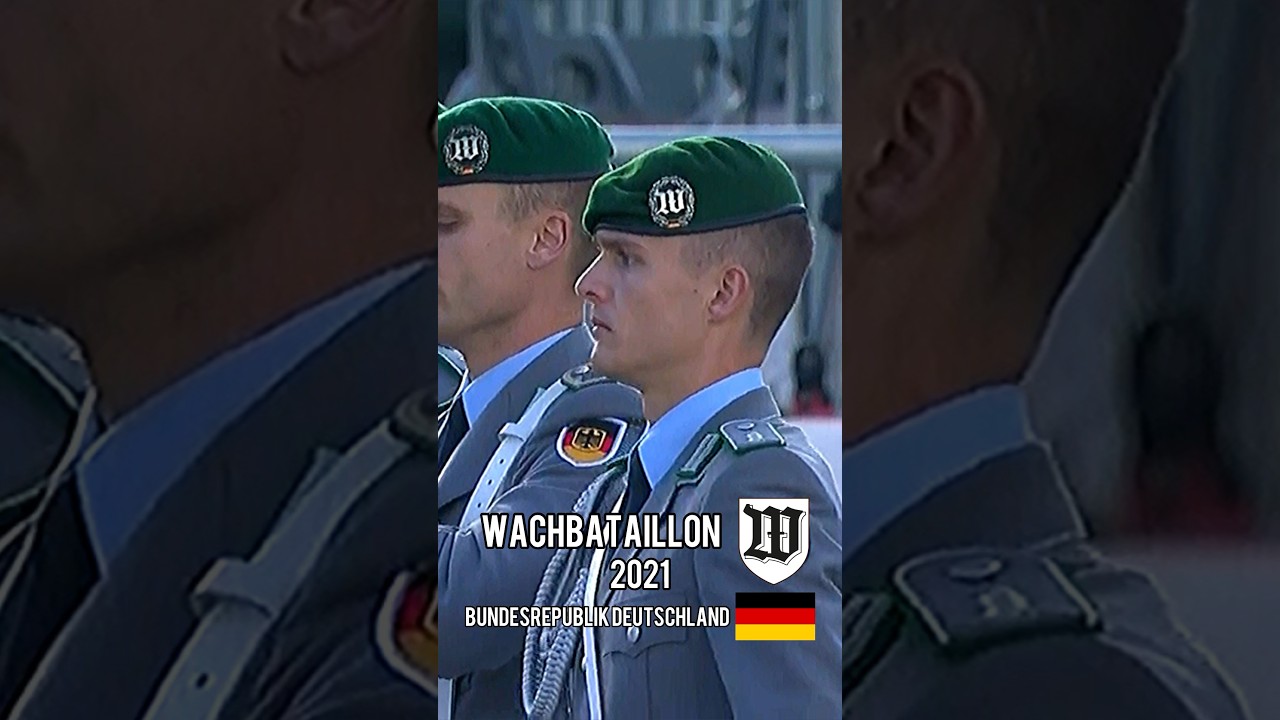 Ehrenformation - halt! Wachregiment Berlin 1930/Wachbataillon 2021 #bundeswehr #milit&auml;r #geschichte