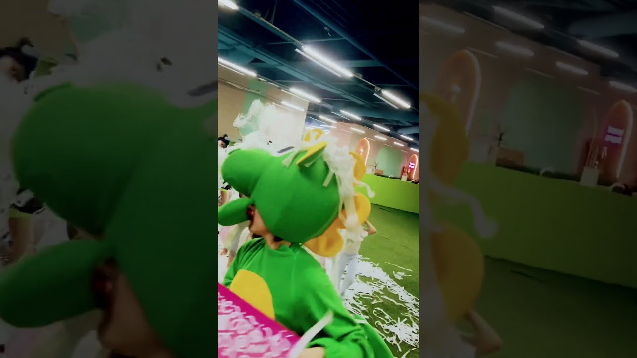 #dinosaur 🦕🦖#meow #meow #meow #music #shortvideo #playing #shopping #mall #play #games #memes #yt