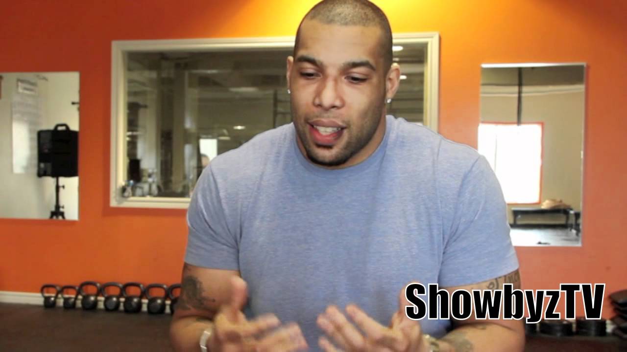 ShowbyzTV - Entrevue avec &Eacute;ric Martel-Baho&eacute;li