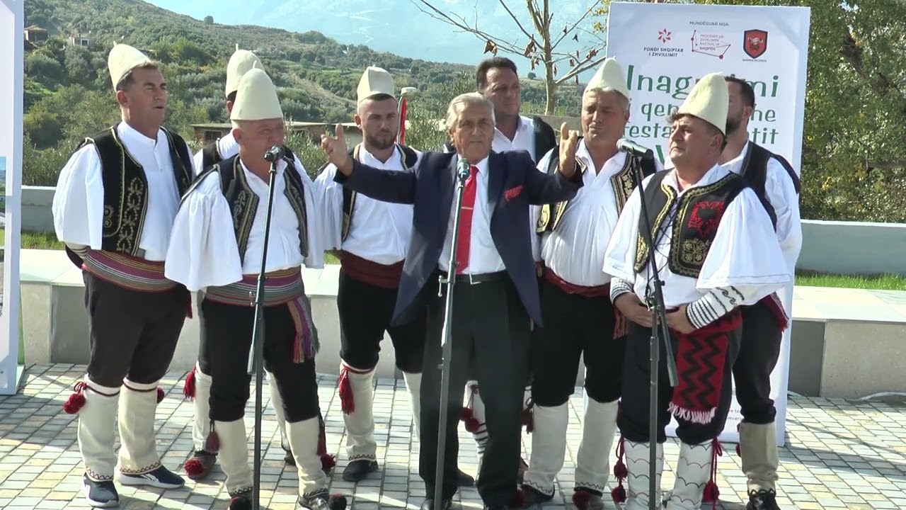 Grupi Tepelenës  me Golikun  me këngen   Vlora Vlora