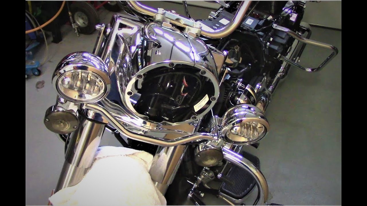 2019 Harley Road King Lights, Adjust Handle Bars and Heated Grips