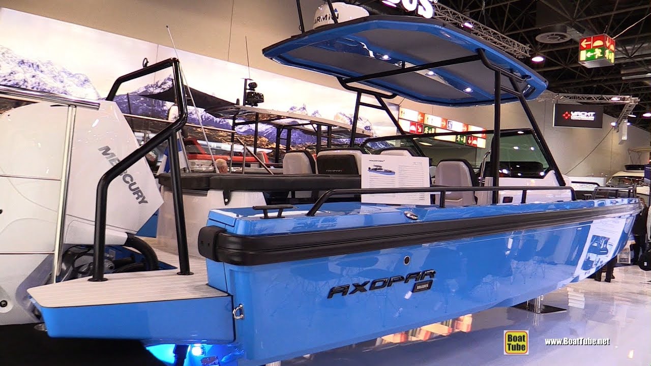 2019 Axopar 28 T-Top with Optional Aft Cabin Brabus Trim - Walkaround - 2019 Boot Dusseldorf