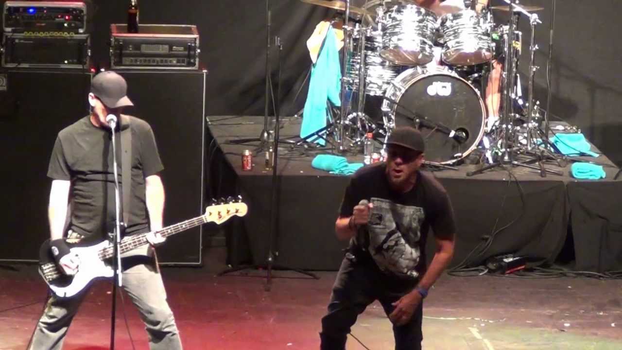 Pennywise - Date with destiny (Wros fest, Chile 2012)