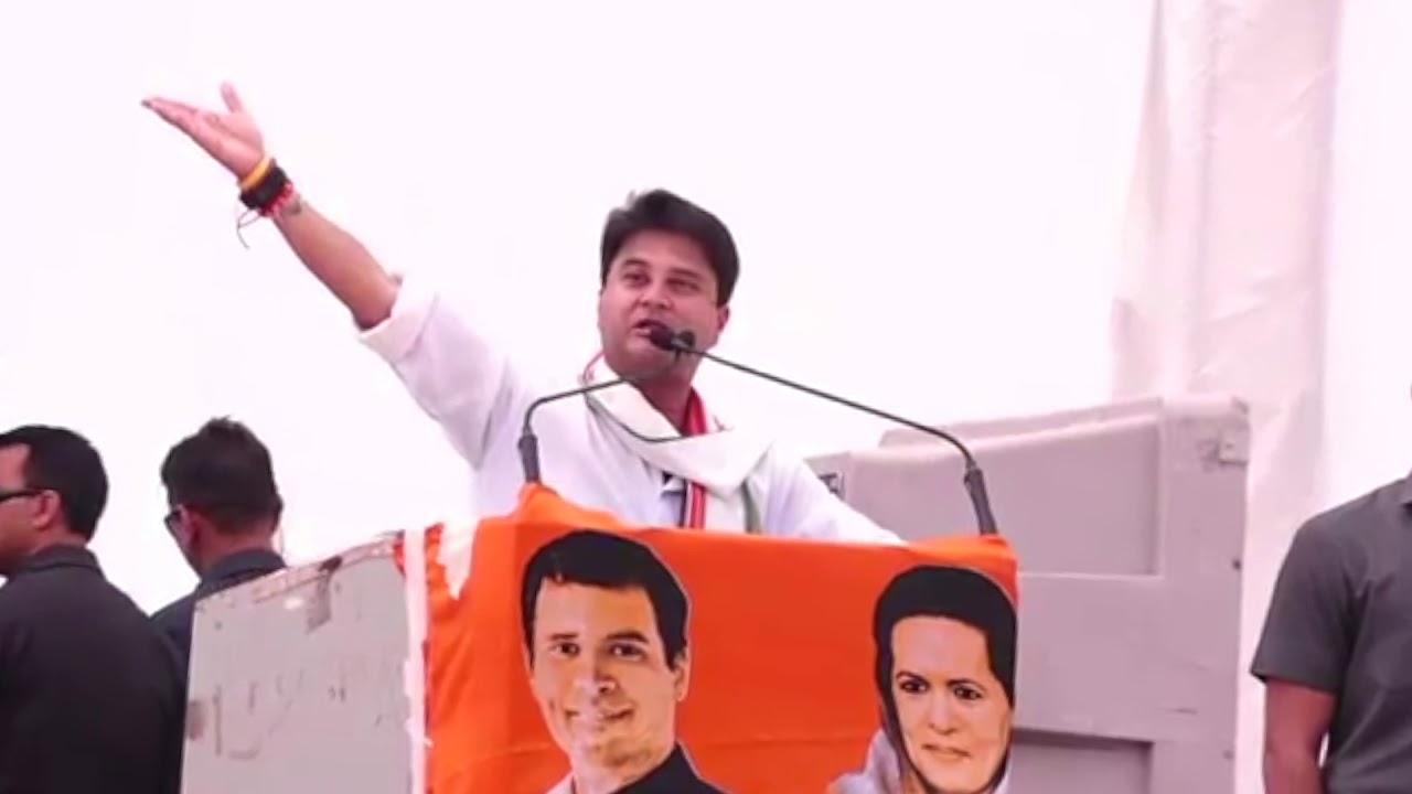 Jyotiraditya Scindia addresses public meeting in Fatehpur Sikri, Uttar Pradesh
