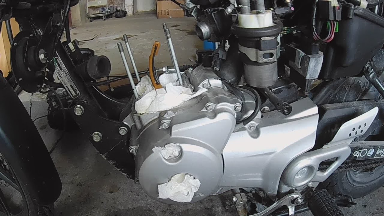 Honda CBF 125 Engine Swap part 1.