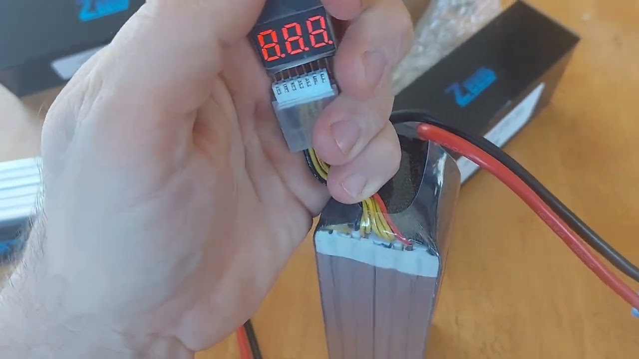 Zeee Lipo 6s 6000mhm 100c Unboxing