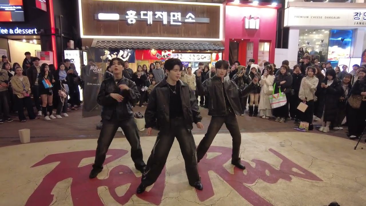 Mocean#모션 HongDae#홍대 Busking#버스킹 20260301 DJI 0982
