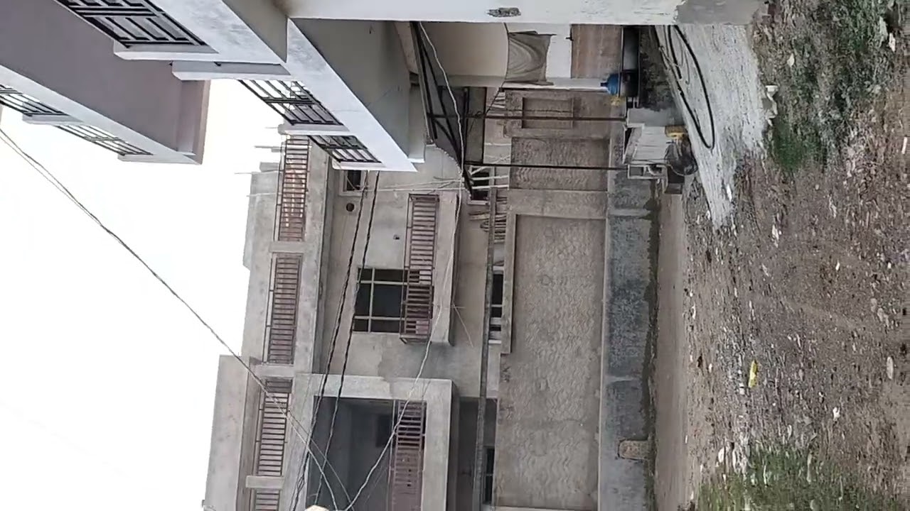Varanasi sarnath me plot sale 9792715500