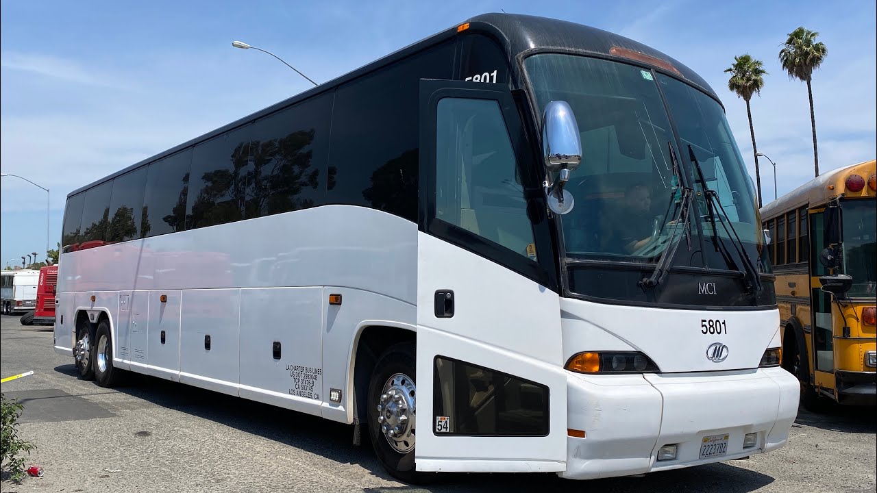 LA Charter Bus Lines 2009 MCI J4500 #5801