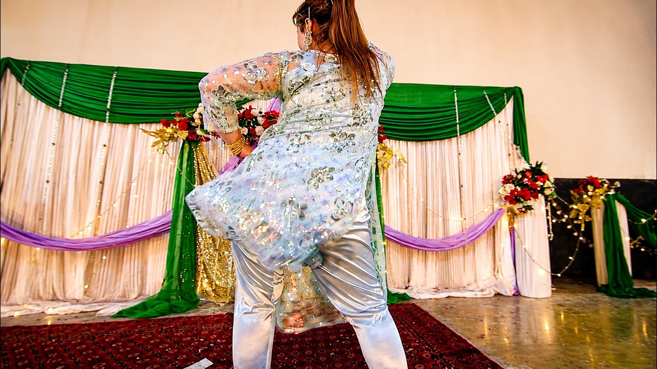 Neelam Gul Pashto Most Hot Demanding Dance