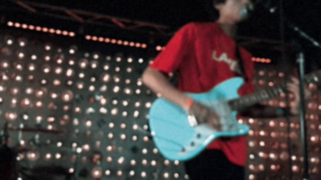 Dominic Fike - She Wants My Money live @ Baby’s All Right