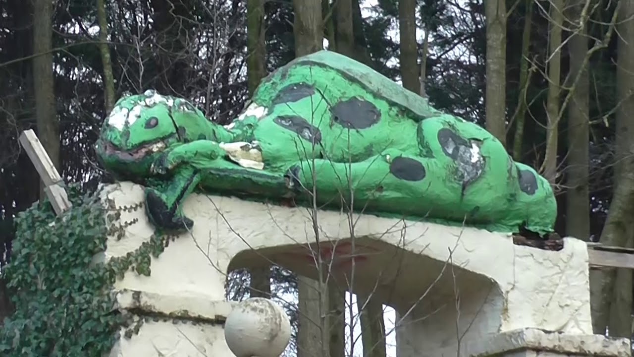 URBEX UK: Abandoned Camelot Theme Park, Chorley, Lancashire - Britain’s Decays Urban Explorers