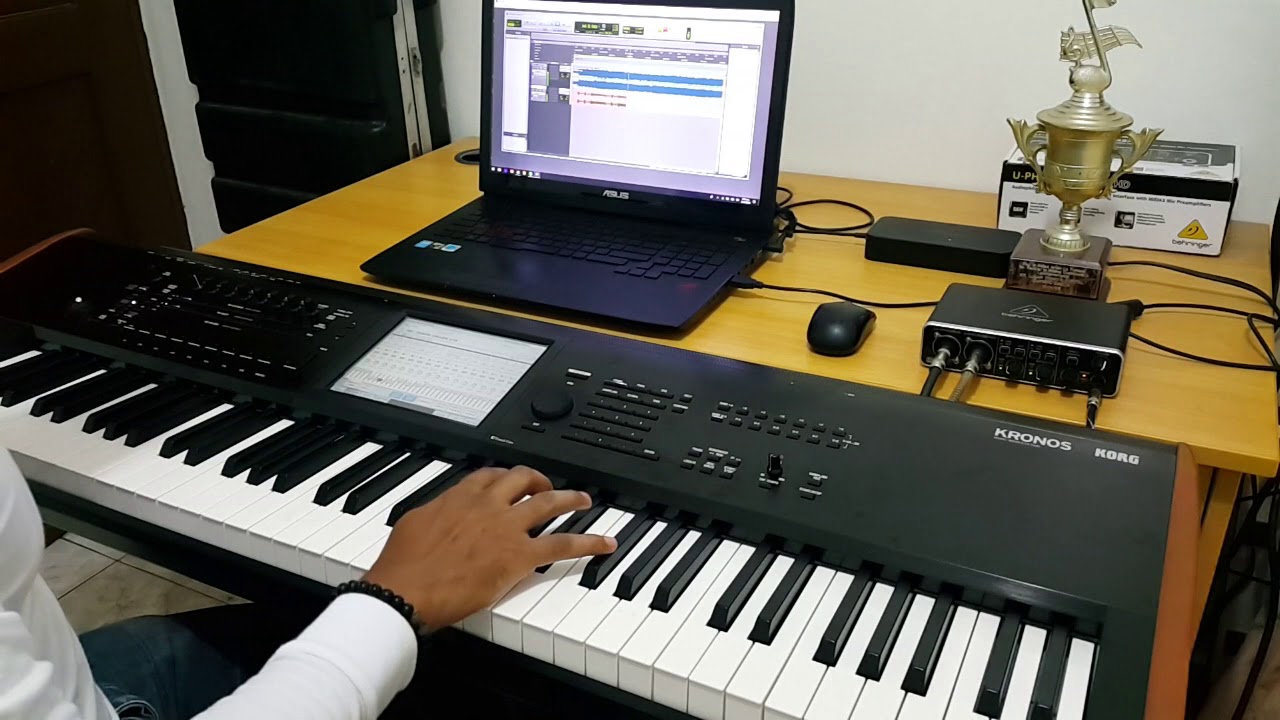 Yngwie Malmsteen - Demon Driver Keyboard Cover by Rayneld G.