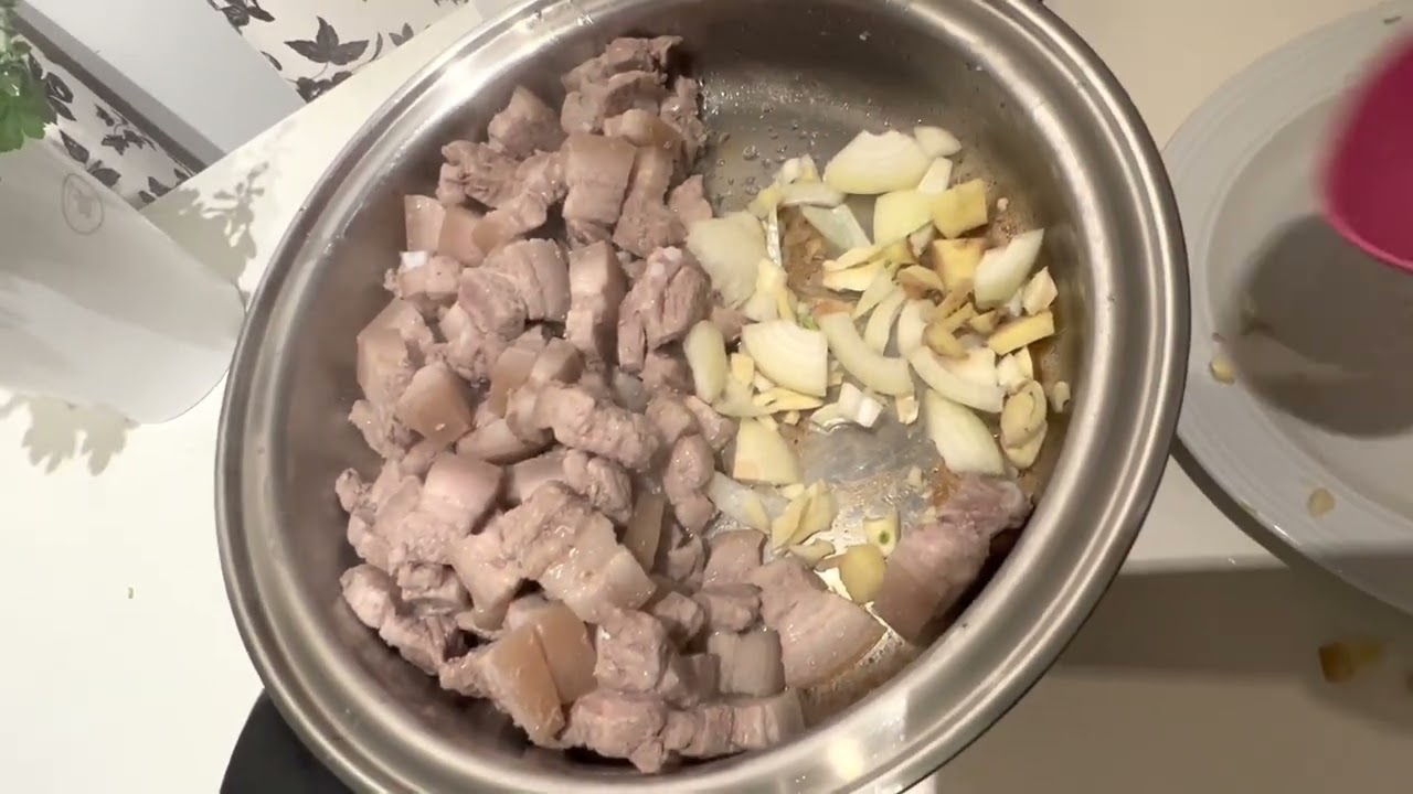 Menudo ala kaldereta