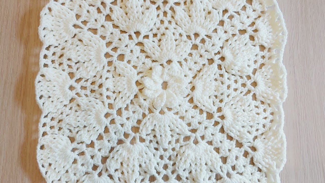 Tutorial video in English how to crochet cushion cover and baby blanket