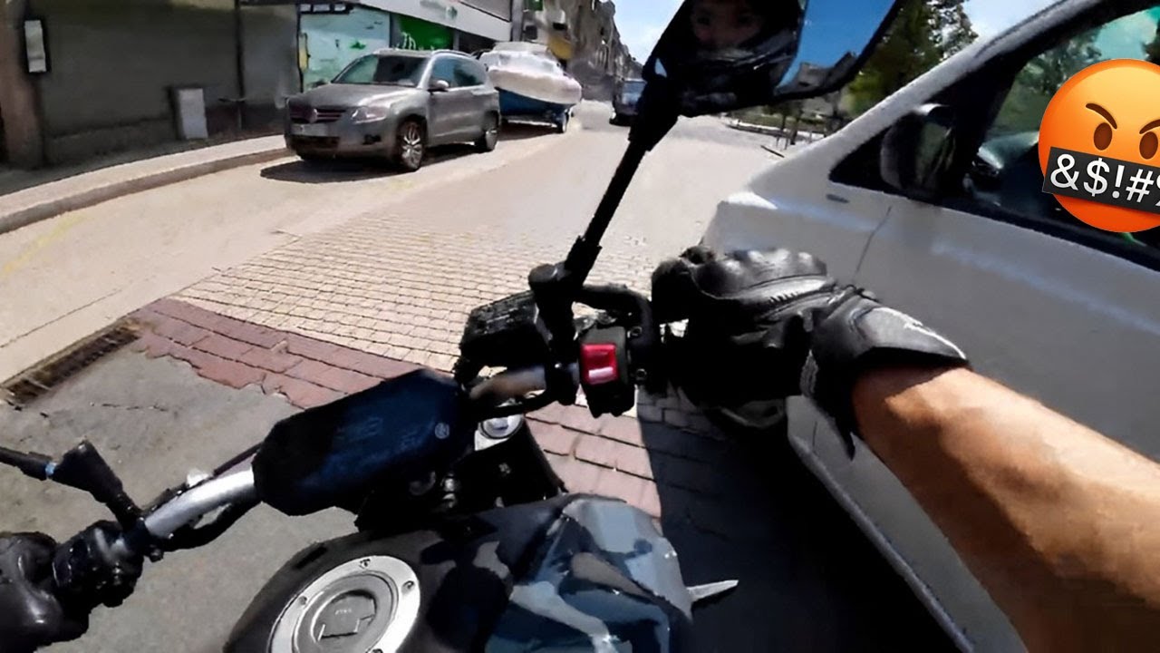 UN AUTOMOBILISTE TENTE DE PERCUTER UN MOTARD !😱 +Rage & Crash ( Compilation 2024 )